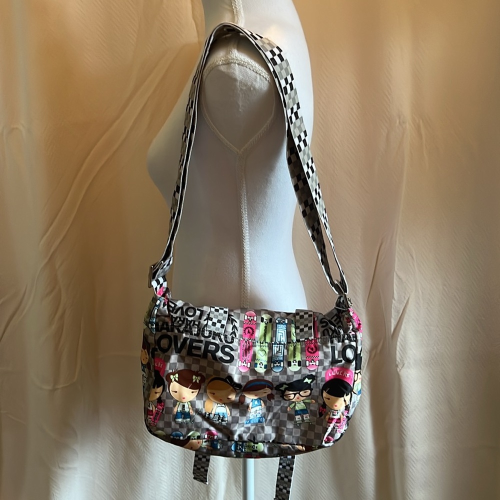 Harajuku Lovers Messenger Bag - Picture 11 of 16